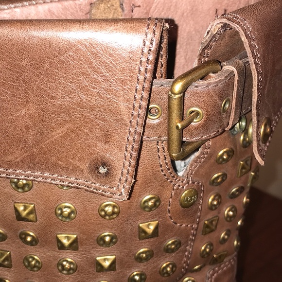 UGG women’s Stud Moto Leather Boots 8 - Picture 4 of 12